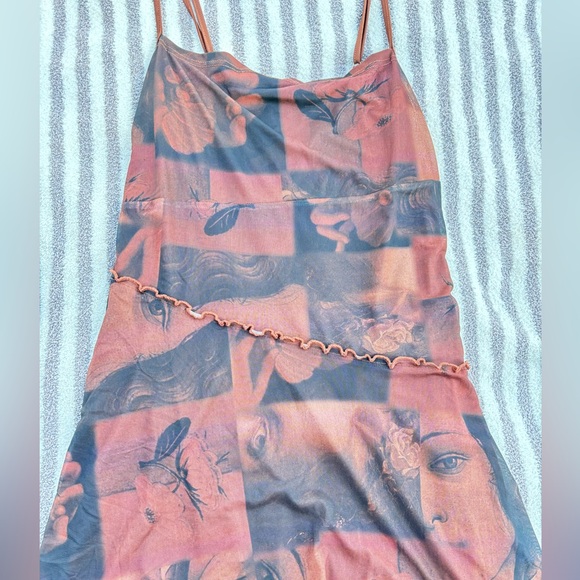 JERSEY GRAPHIC MINI DRESS CURVE & PLUS - Picture 5 of 5